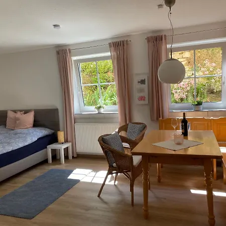 Schoene Wohnung Mit Pool Und Sauna Zum Wohlfuehlen Oberhausen  Экстерьер фото