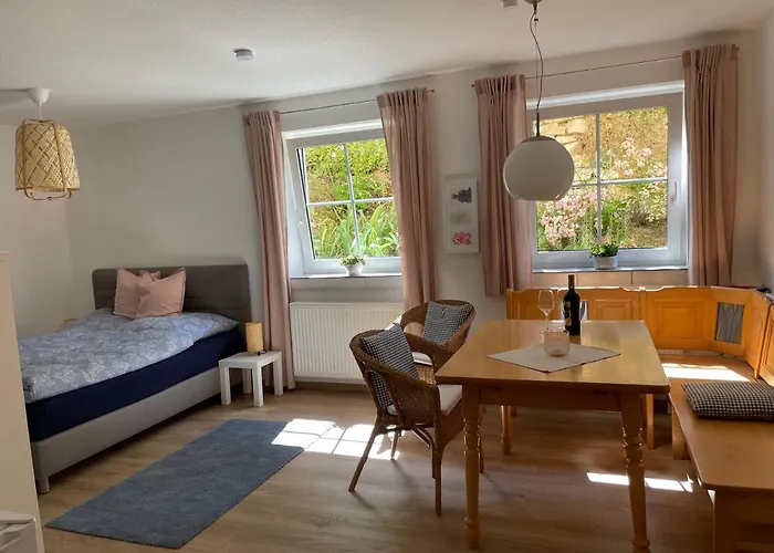 Schoene Wohnung Mit Pool Und Sauna Zum Wohlfuehlen