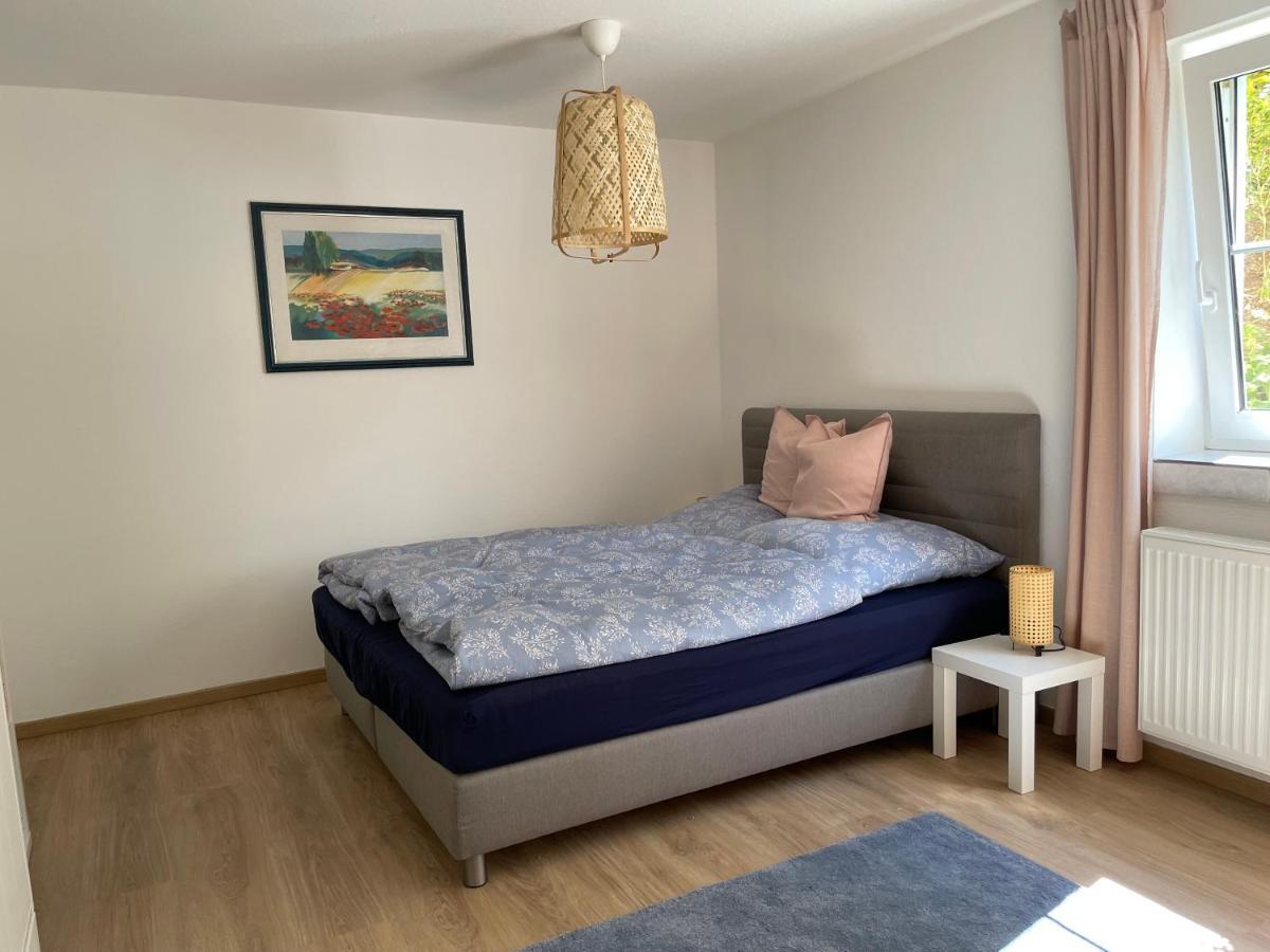 Schoene Mit Pool Und Sauna Zum Wohlfuehlen Appartement Oberhausen (near Neuburg)